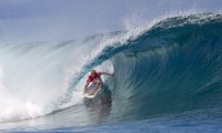 Kelly Slater Surfing in Tahiti