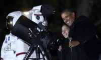 President Barack Obama with high school student Agatha Sofia Alvarez-Bareiro
